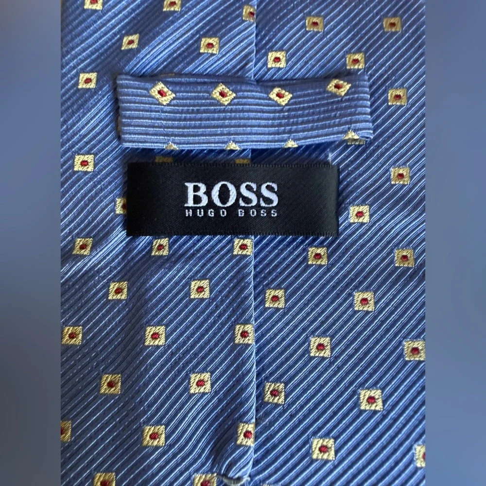Hugo Boss Blue Tie with Gold Square Dots Silk Cotton Office Business Casual